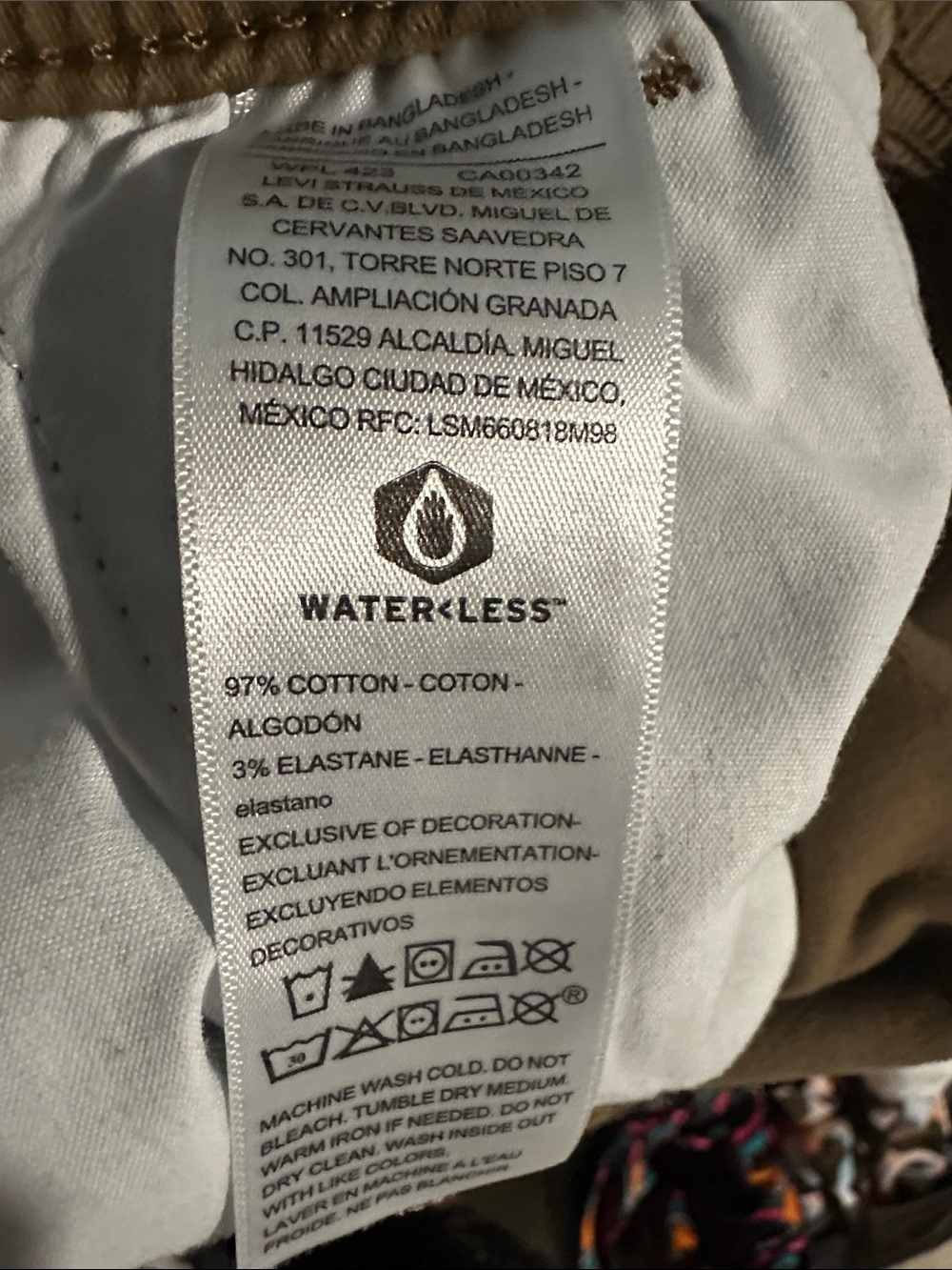 Denizen from Levi's Elastic Waist Slim Jogger Chinos - Brown - Picture 8 of 8